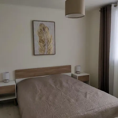 F2 Lumineux 8 Min A Pieds De La Apartment *