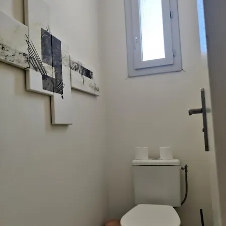 F2 Lumineux 8 Min A Pieds De La Lägenhet Nice