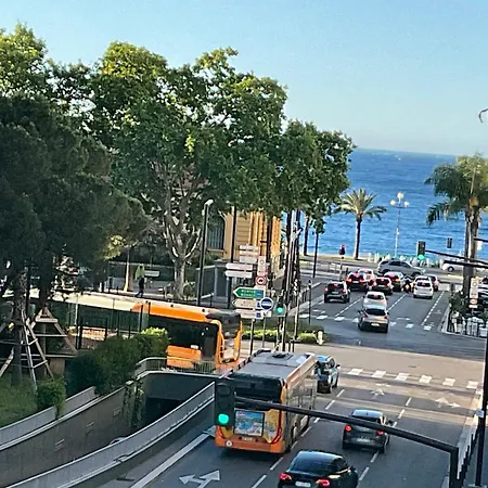 Appartement F2 Lumineux 8 Min à Pieds De La Nice