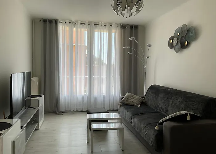 F2 Lumineux 8 Min A Pieds De La Διαμέρισμα